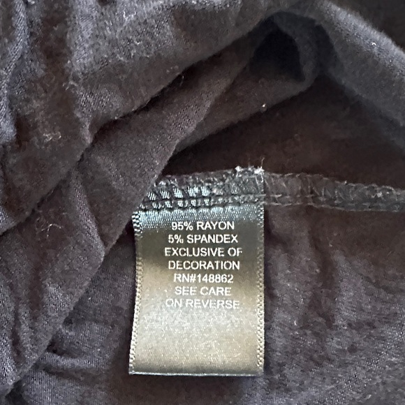 Torrid Black Long Sleeve Star Tee - Picture 4 of 6